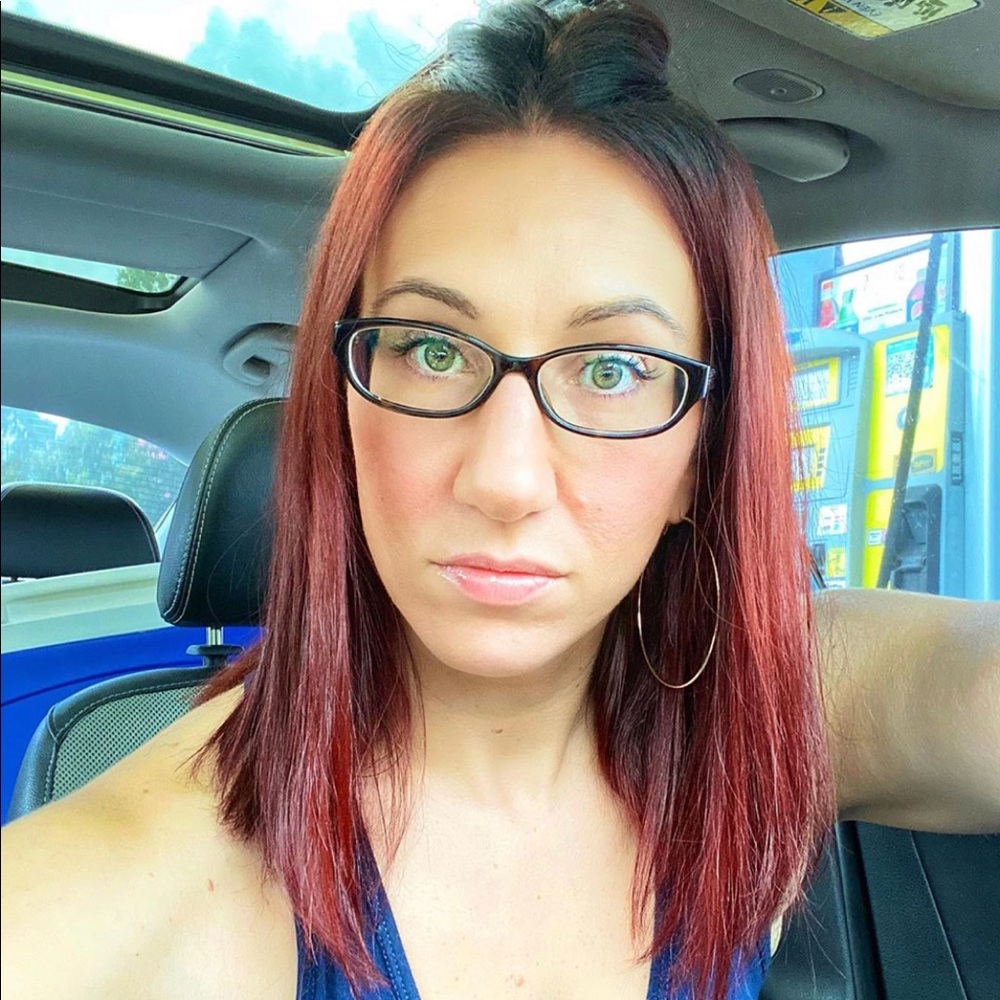 Meet your Posher, Amy